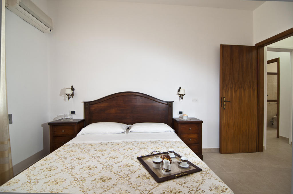 Home Holiday Salento La Scisa Алессано Екстер'єр фото